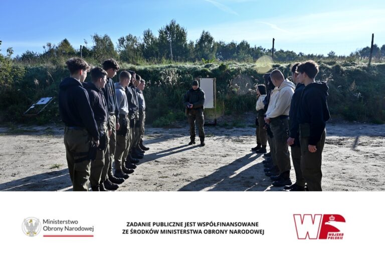 Szkolenie strzeleckie dla uczniów Szkoły im. 72 Pułku Piechoty w Radomiu ZDZ